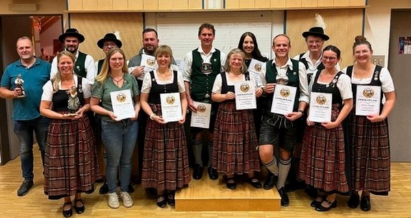 Ehrungen für 10, 20 und 30 Jahre aktiver Musiker